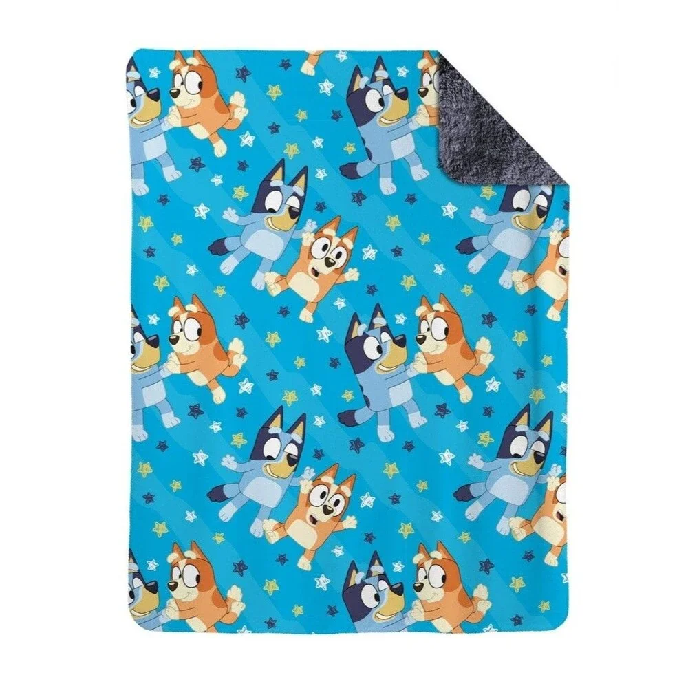 Bluey Cloud Throw With Faux Fur Reverse 50in. x 60in. NEW